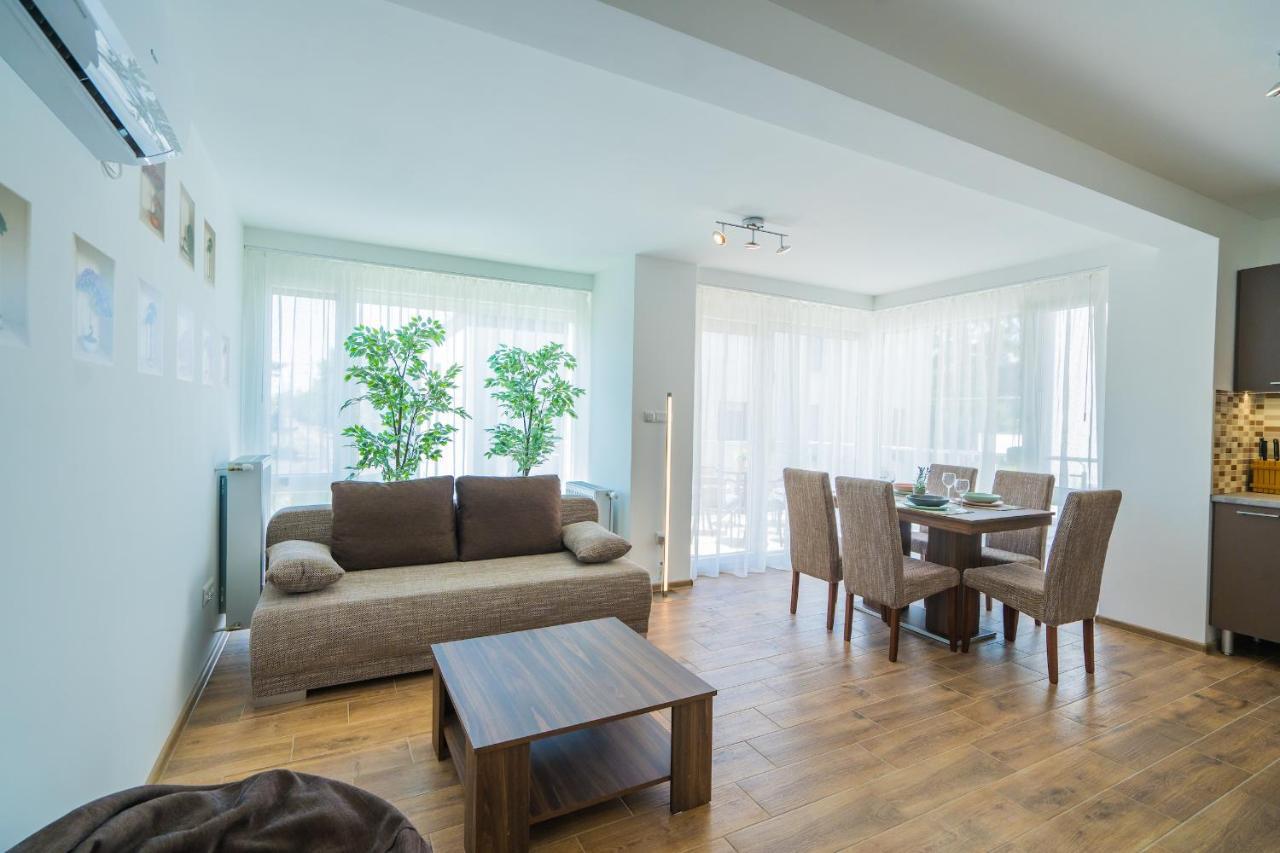 Gemini Apartments Siofok I., Iii. المظهر الخارجي الصورة