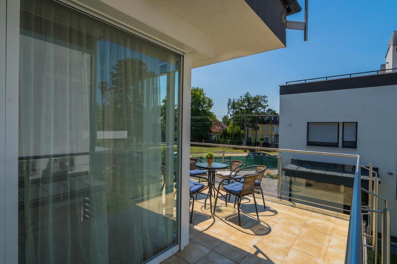 Gemini Apartments Siofok I., Iii. المظهر الخارجي الصورة